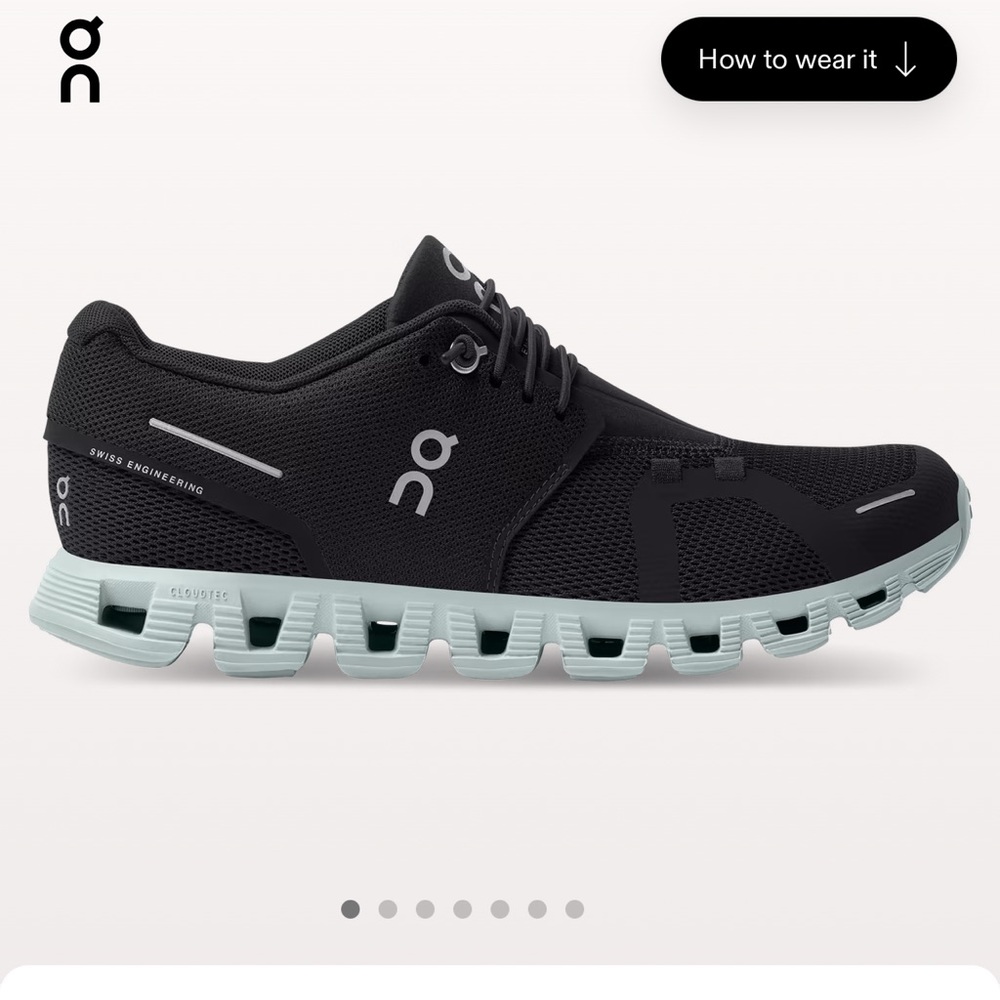 On Cloud women’s Cloud 5 shoes in Magnet/Surf